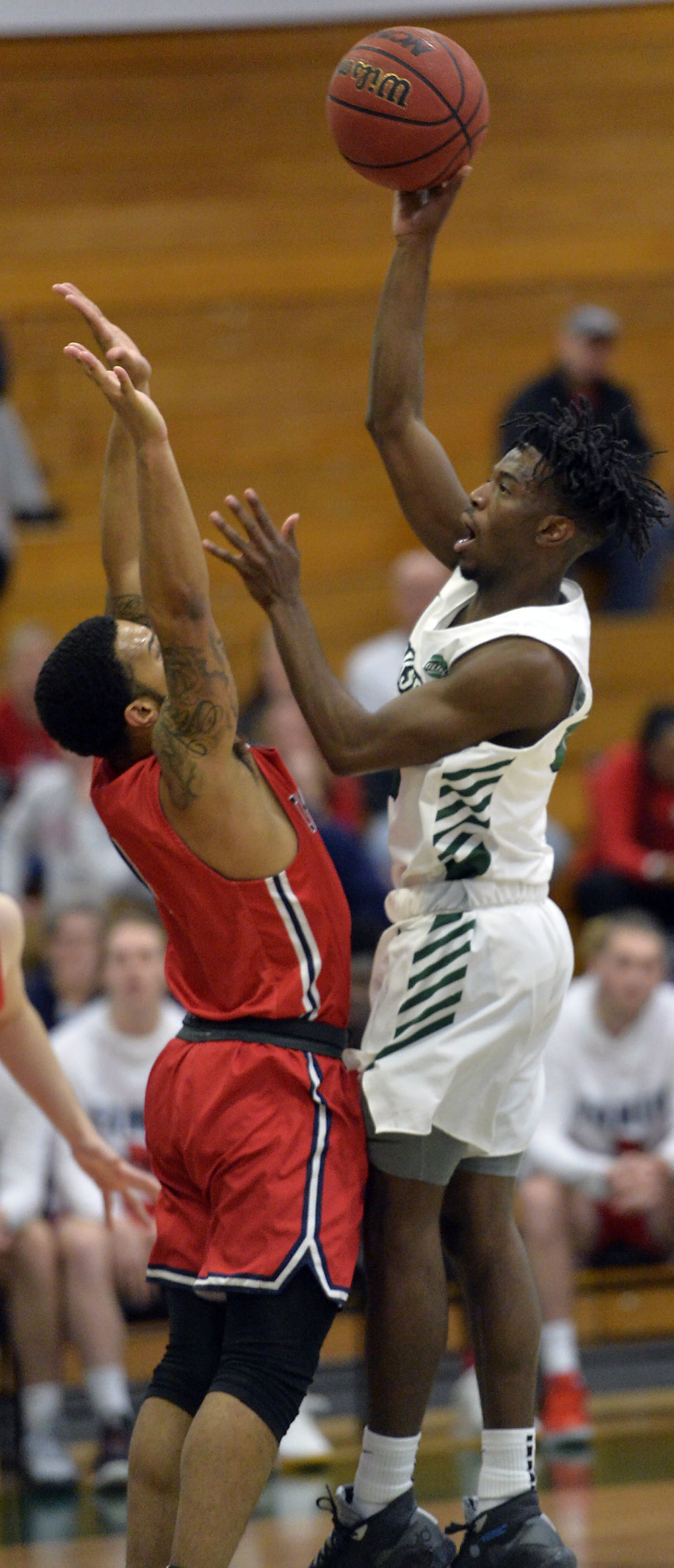 BASKETBALL UW-PARKSIDE